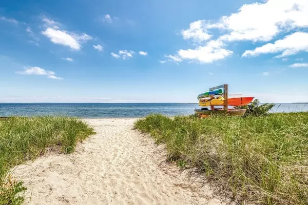Mattapoisett, MA 02739,26 Antassawamock Rd #Summer
