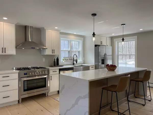 Townsend, MA 01469,40 Gilchrist Rd