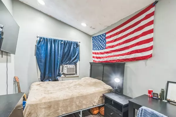 Billerica, MA 01821,9 Braemore Rd