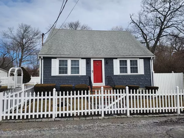 11 Leon Street, Marshfield, MA 02050