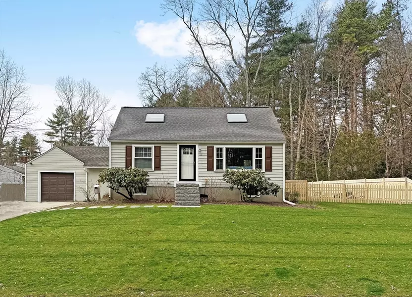 35 Robbins Rd, Sudbury, MA 01776