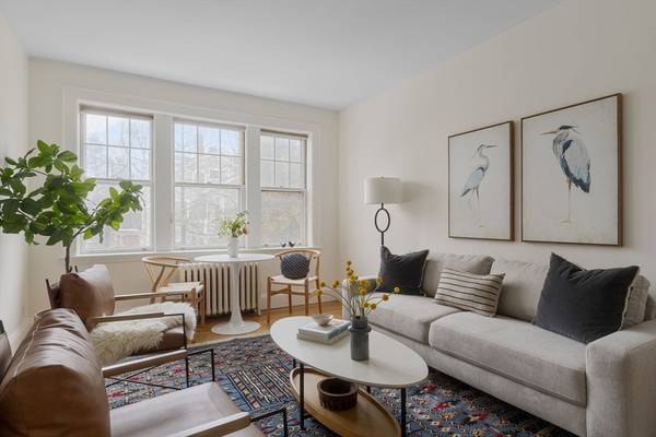 20-22 Concord Ave #7, Cambridge, MA 02138