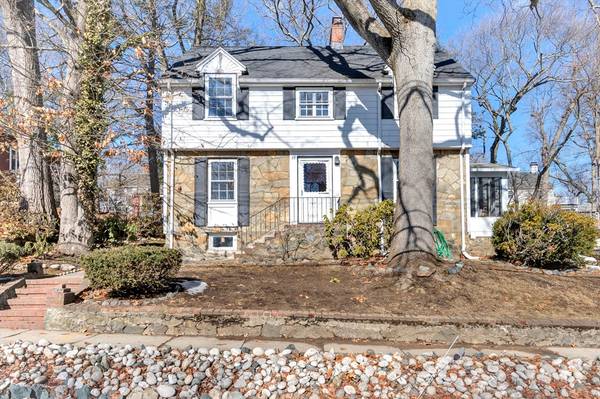 39 Pine Ridge Road, Arlington, MA 02476