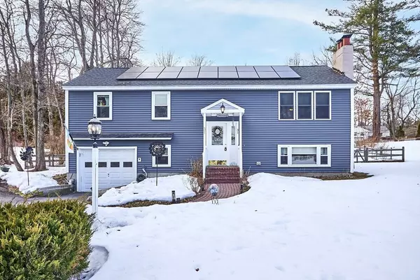 31 Rangeley Rd, Lunenburg, MA 01462