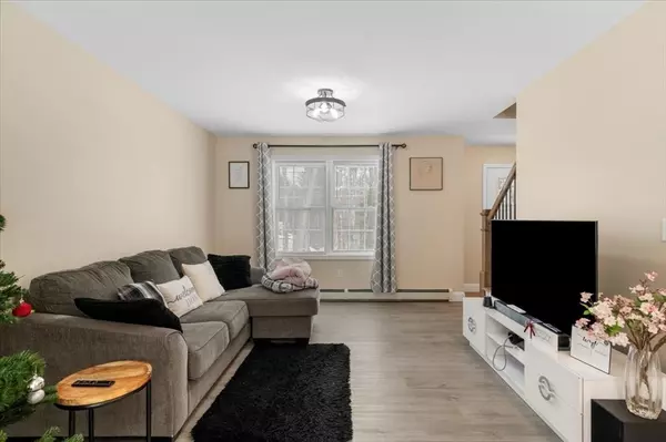 Ashburnham, MA 01430,28 Murray Rd
