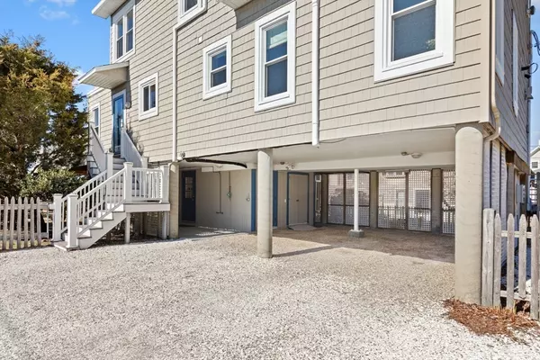 Newburyport, MA 01950,12 K St