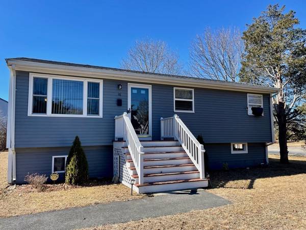 16 Summer St., Bourne, MA 02532