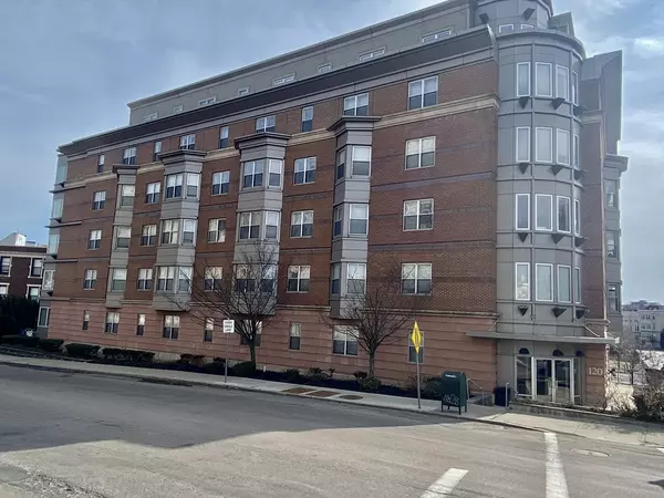 120 Mountfort Street #502, Boston, MA 02215