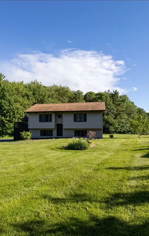 1828 E Otis Rd, Otis, MA 01253