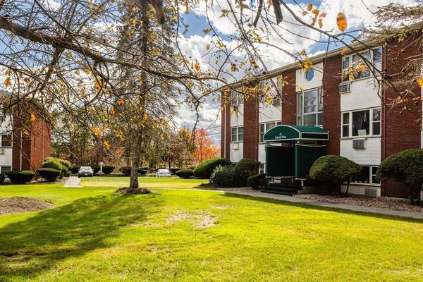 A1 Colonial Dr #10, Andover, MA 01810