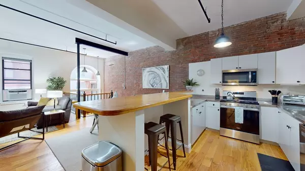 Boston, MA 02116,19 Stanhope #1D