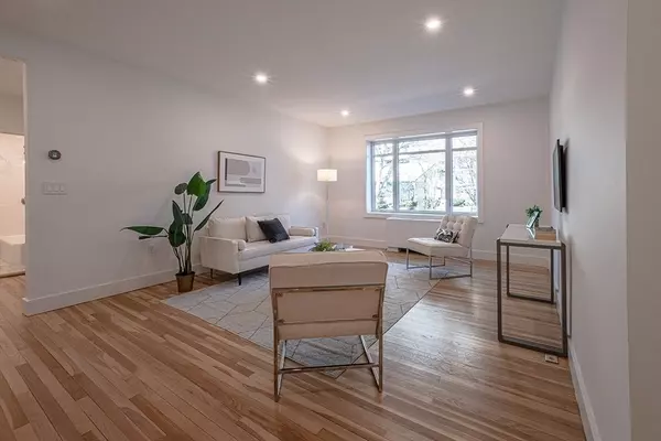 Brookline, MA 02446,86 Griggs Road #12A