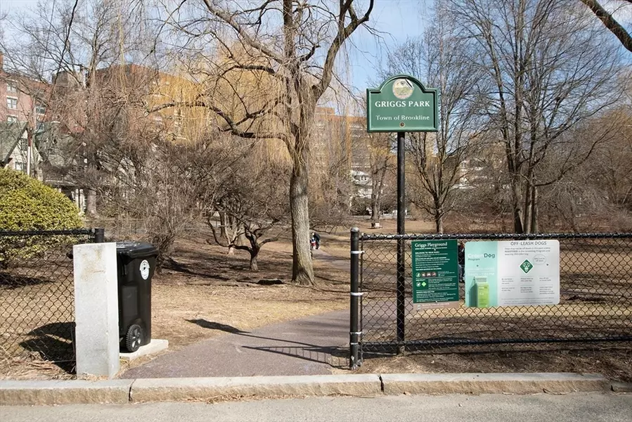 86 Griggs Road #12A, Brookline, MA 02446