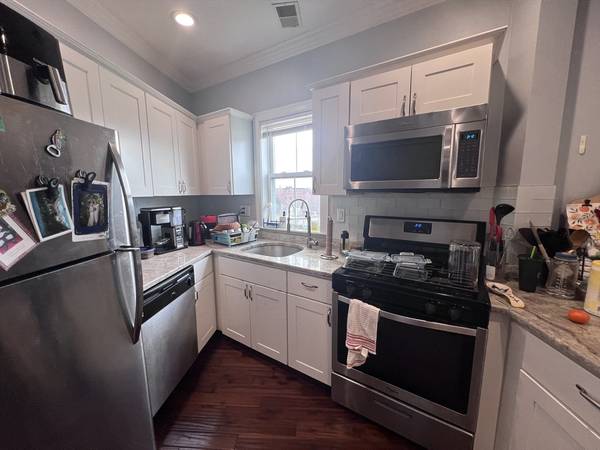 140 Marcella St #5, Boston, MA 02119