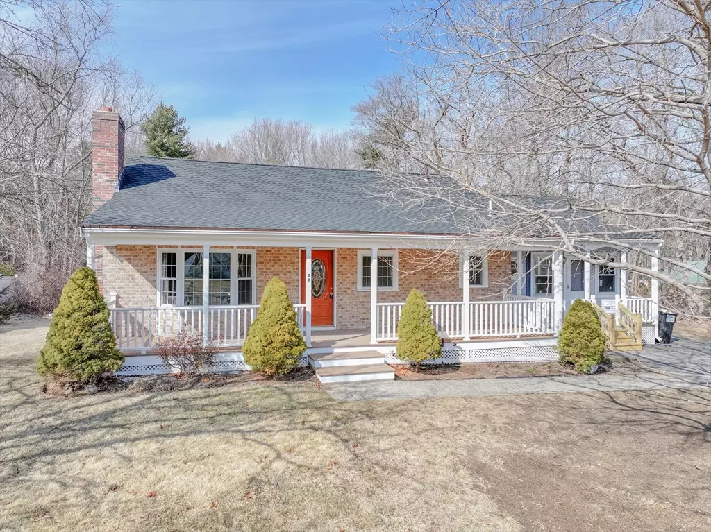 Bridgewater, MA 02324,72 Laurel Dr