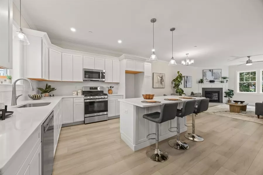 1D Wildwood Lane #D, Bourne, MA 02562