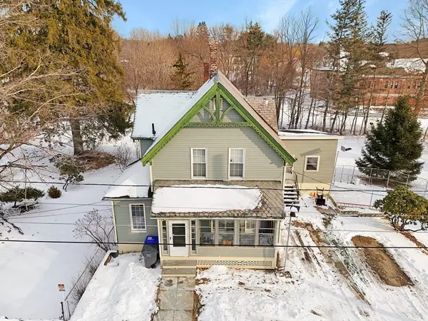 20 Bacon St, Orange, MA 01364