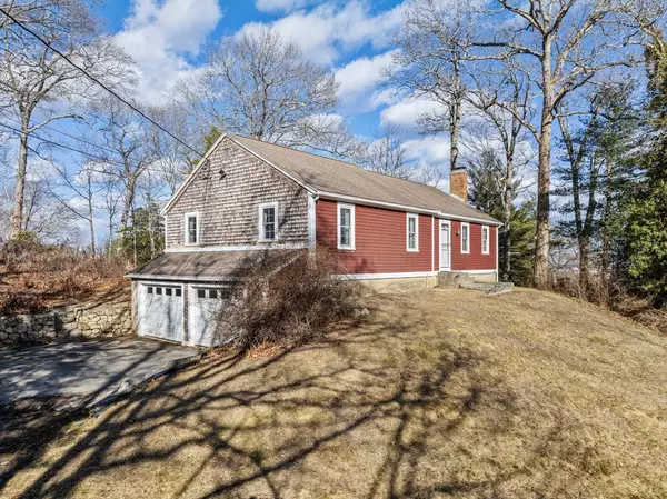 48 Indian Rd, Marshfield, MA 02050