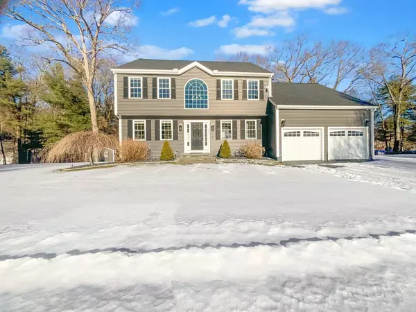 276 Lincoln Cir, Northbridge, MA 01534