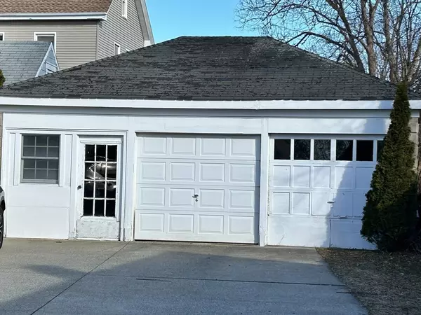 New Bedford, MA 02740,20 Shawmut Ave