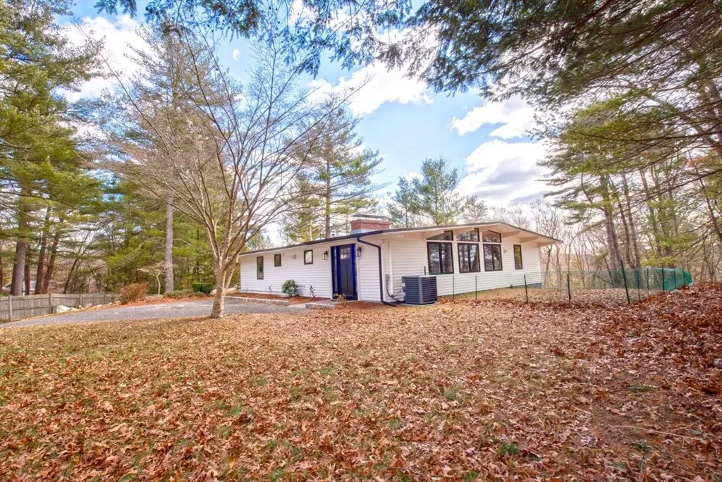 Wayland, MA 01778,160 Oxbow Road