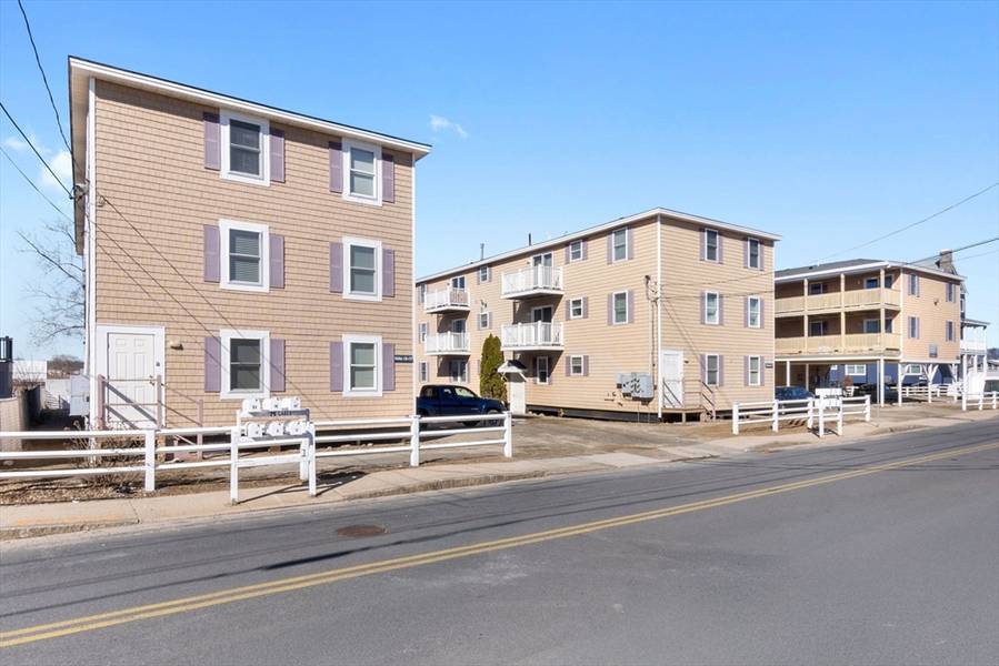 20 Cable Ave #13, Salisbury, MA 01952