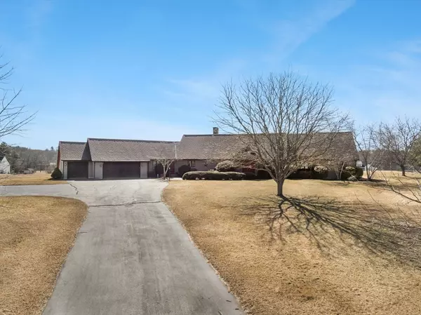 Freetown, MA 02702,5 Friend St