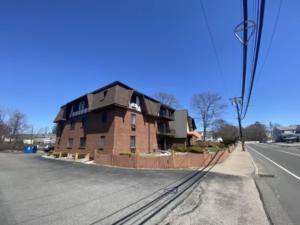 Randolph, MA 02368,21 West St #A3