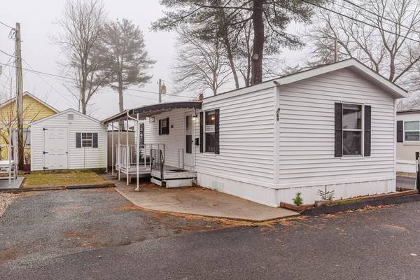 1346 Newport Ave #B9, Attleboro, MA 02703