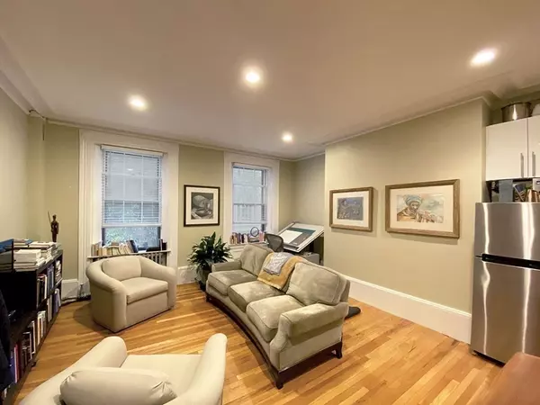 59 Pinckney Street #3, Boston, MA 02114