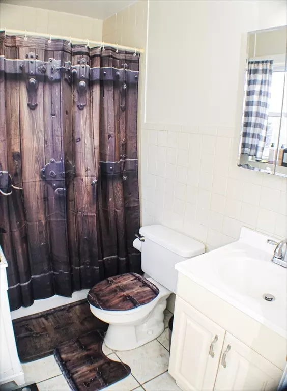 Boston, MA 02124,92 Willowwood St