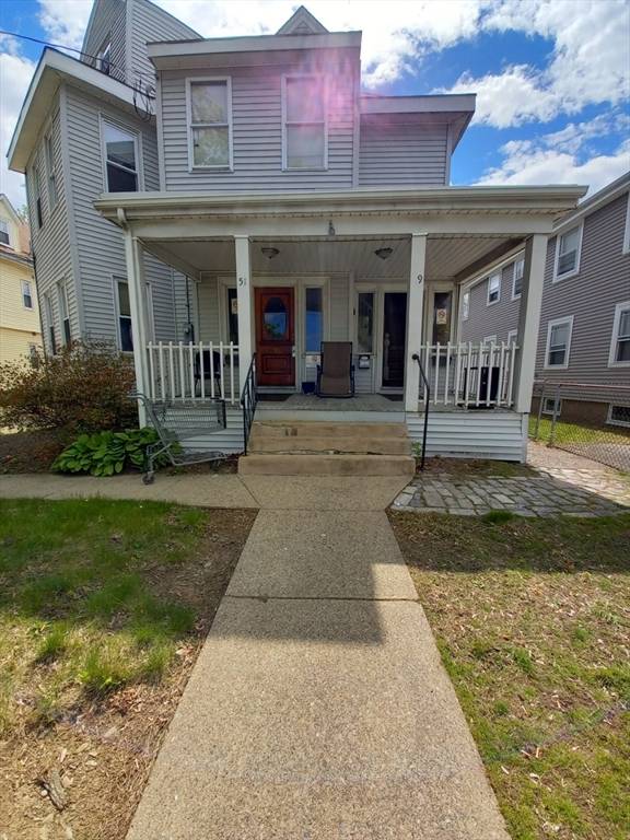 49 Holmes St #2B, Quincy, MA 02171