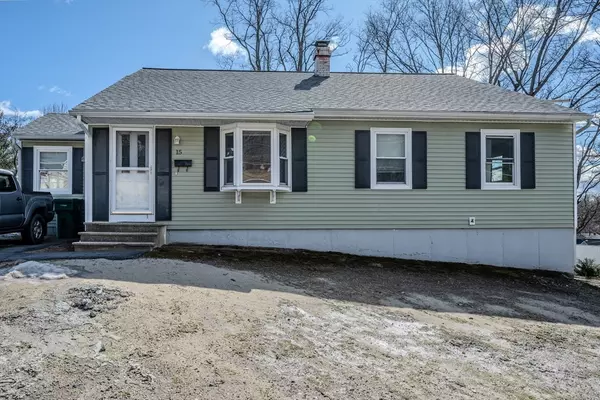 15 Fidler Ter, Lowell, MA 01850