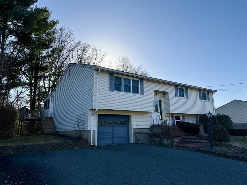 4 Fernandez Circle, Randolph, MA 02368