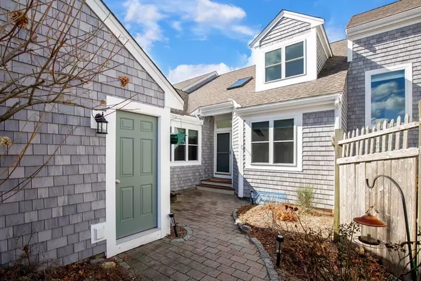 22 Martin Circle #22, Plymouth, MA 02360