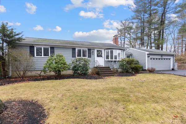 75 Pine Haven Circle, Rockland, MA 02370