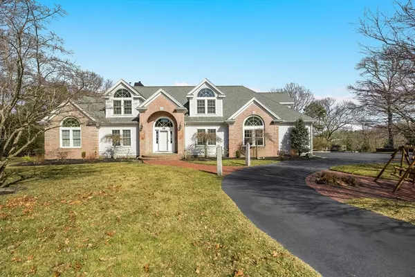 58 Williams Path, Barnstable, MA 02668