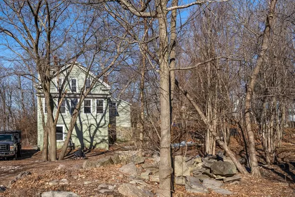 66 Rockland Place, Newton, MA 02464