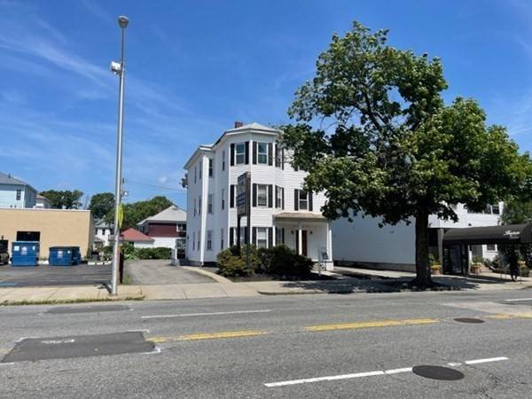 440 Park Avenue #2, Worcester, MA 01610