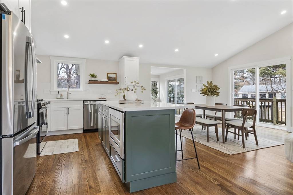 Norwood, MA 02062,4 Westover Parkway