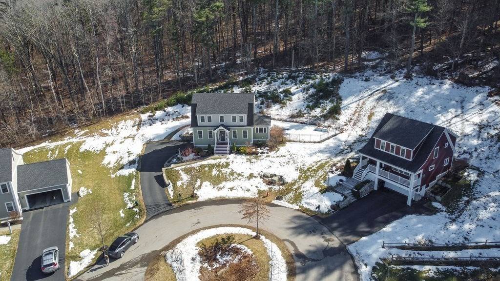 Amesbury, MA 01913,12 Locke Hill Ln