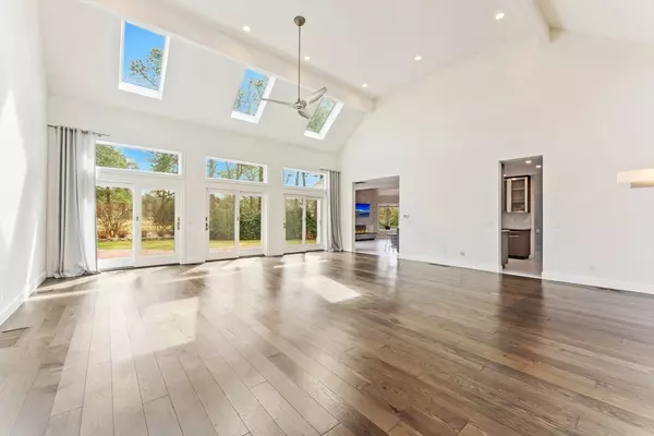 Mashpee, MA 02649,101 Willowbend