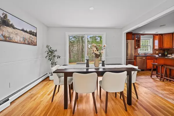 Duxbury, MA 02332,39 Winslow Road