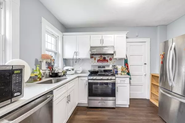 Quincy, MA 02170,72-74 Willow St