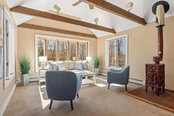 Acton, MA 01720,431 Main Street