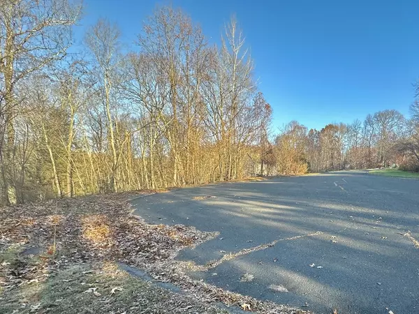 Southwick, MA 01077,5 (lot 17) Stoneybrook Dr.