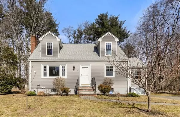 24 Cedar St, Burlington, MA 01803