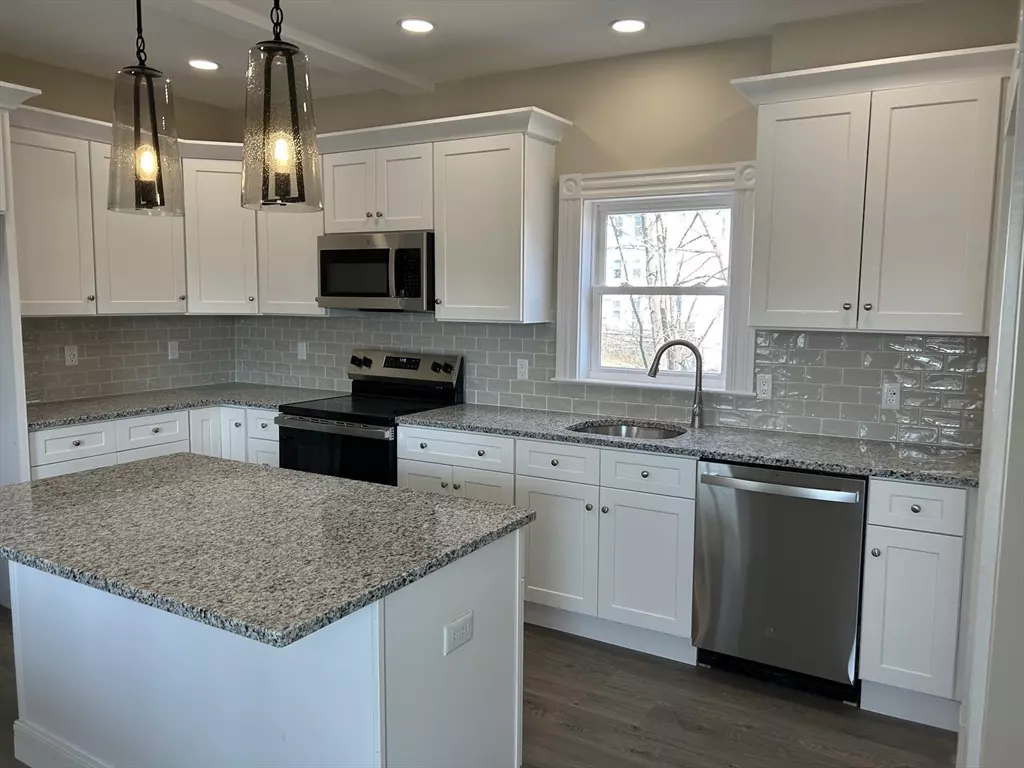 Middleboro, MA 02346,29 Arch St