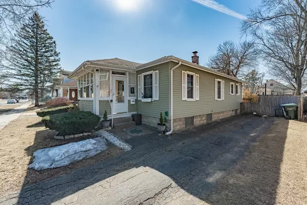 66 Alvin Street, Springfield, MA 01104