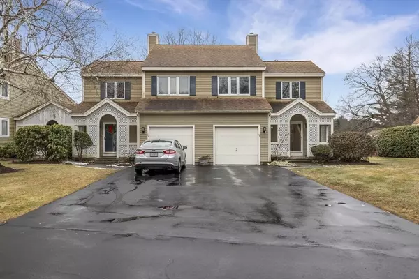 Northborough, MA 01532,3 Pondview Way #B